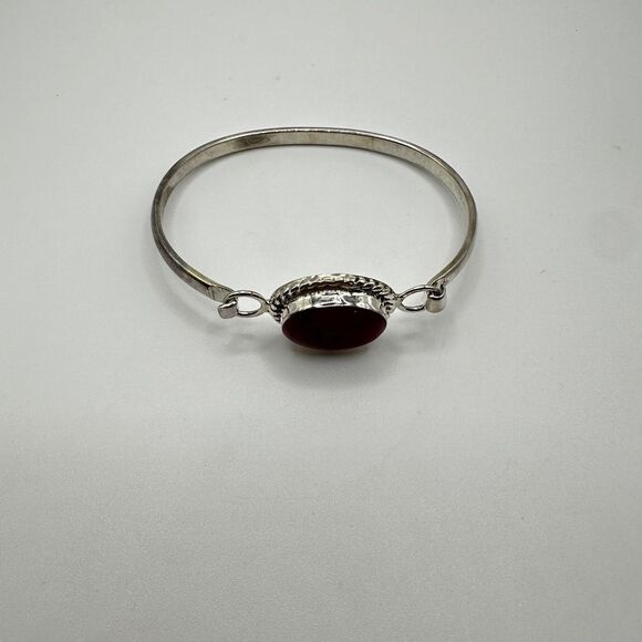 Sterling silver and red jasper hinge bracelet! - Picture 10 of 10